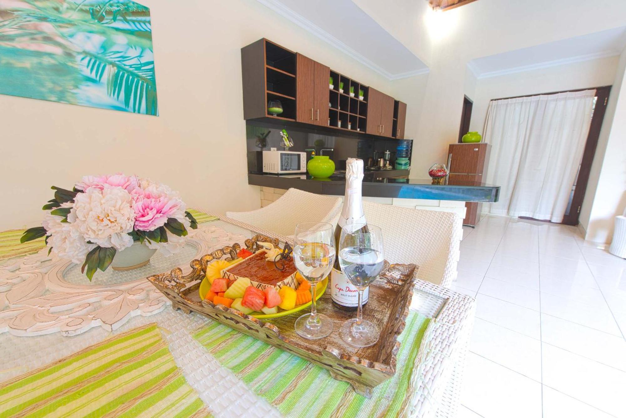 Enjoy - Center Seminyak (Bali)