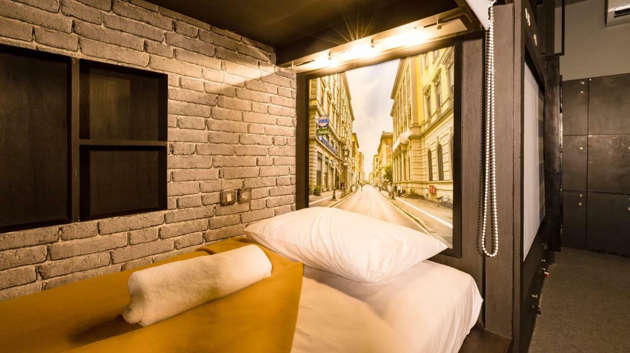 D'gobers By Gumilang Hospitality Hostel