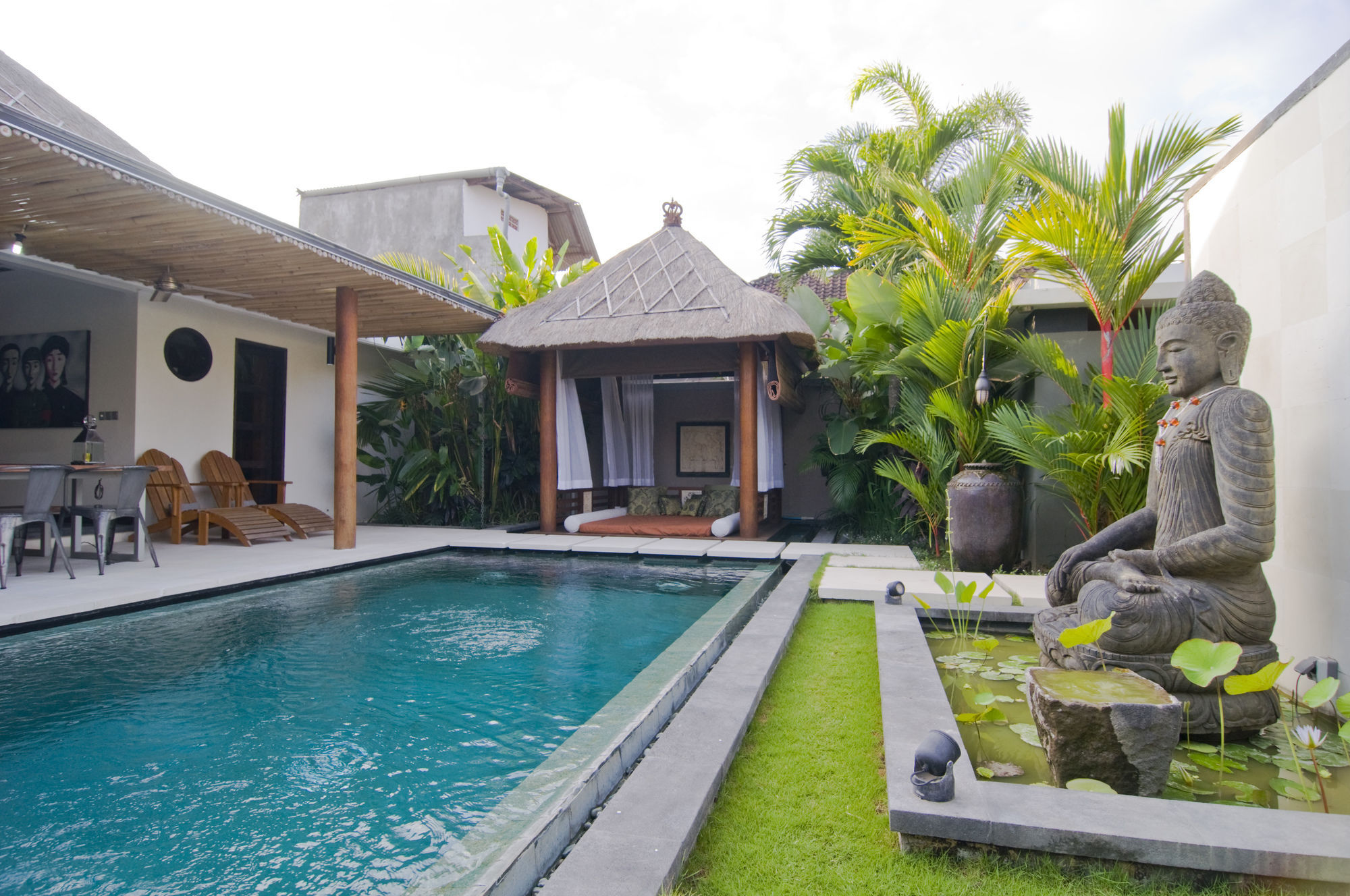 Putih Villa *