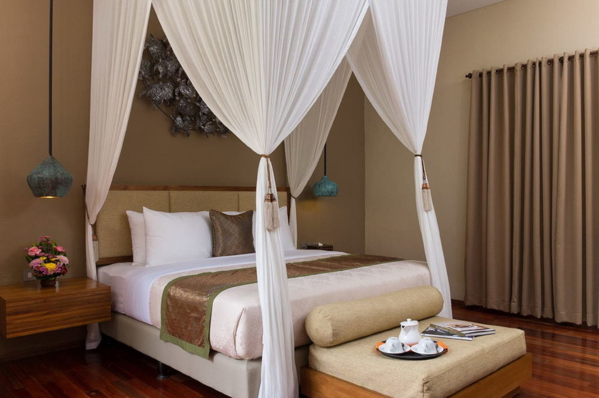 The Secret Villa