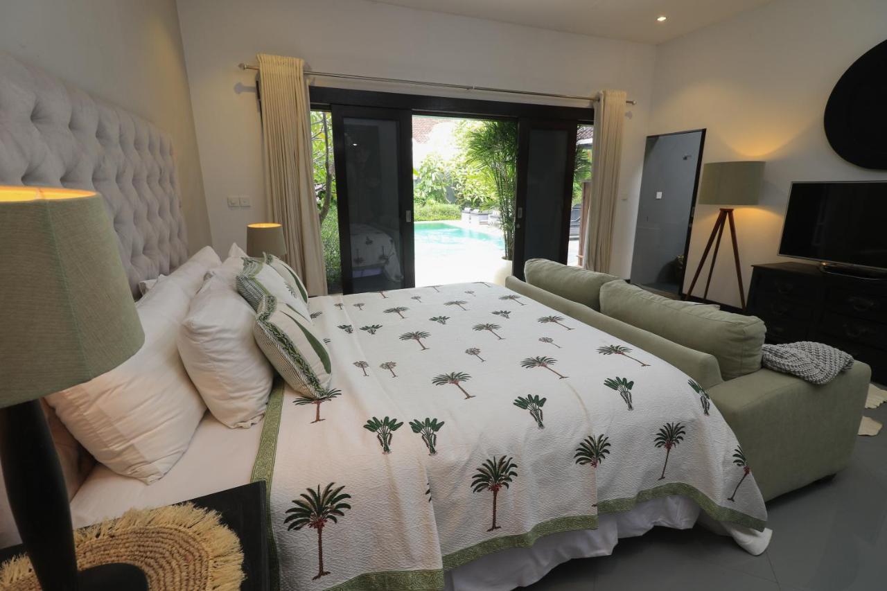 Bloom 1 - 4 Bedrooms, 4 Bathrooms, Private Pool Close To The Villa Seminyak (Bali)
