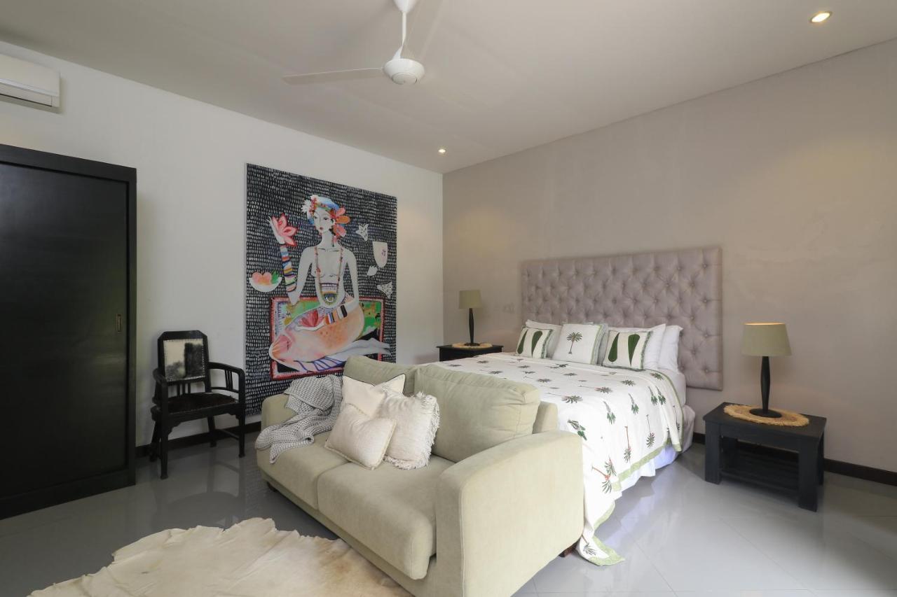 Villa Bloom 1 - 4 Bedrooms, 4 Bathrooms, Private Pool Close To The