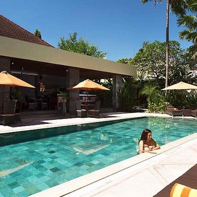 Sun Island Boutique & Villa