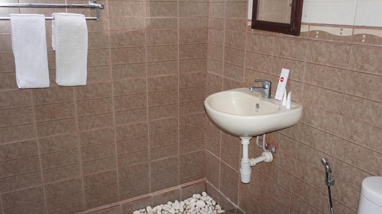 Khách sạn hẻo lánh Krisna 3*