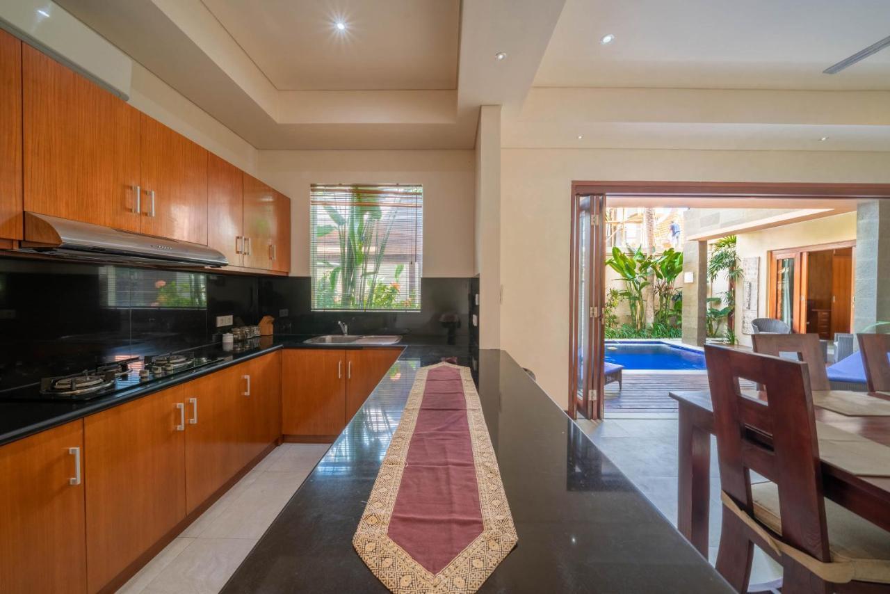 Seacluded 2 - Cozy 3br Pool In Seminyak (Bali)