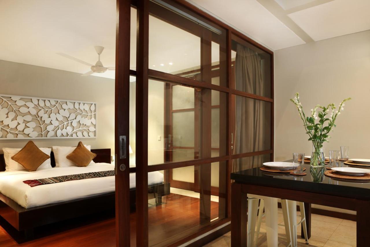 Escape Vila Seminyak (Bali)