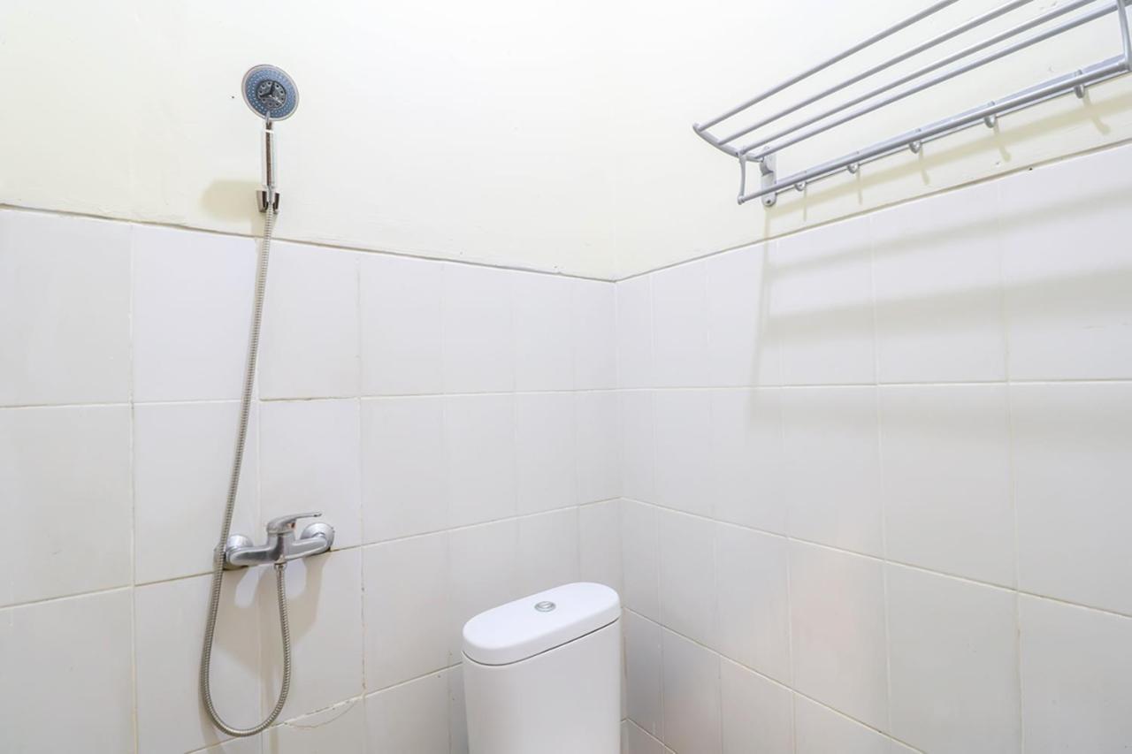Oyo 2178 Merthan House 2*