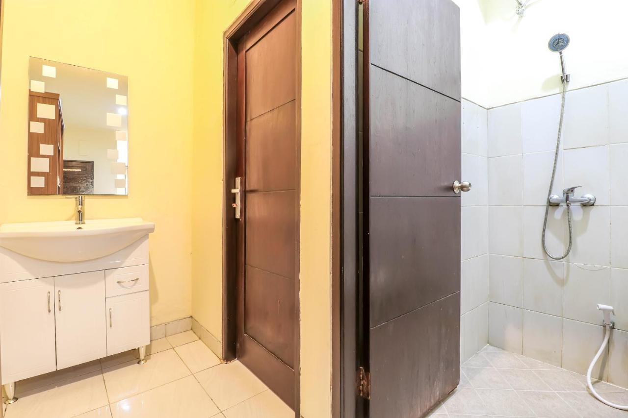 Oyo 2178 Merthan House Hotel Seminyak (Bali)