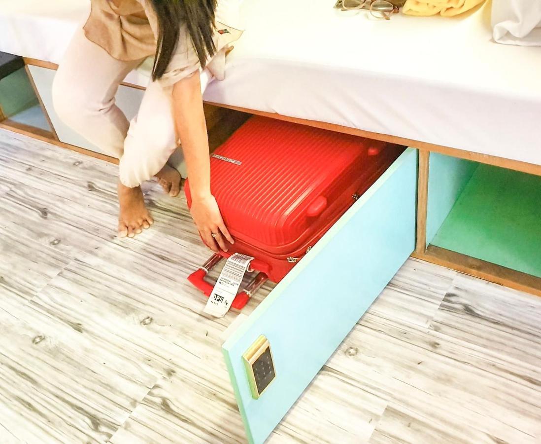 Hostel Stellar Capsules Seminyak (Bali)