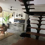 Villa Rock N\' Love