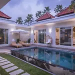 Villa Luna Rose