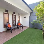 Villa Yati