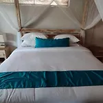 3 Bedroom With Private Pool Seminyak Near Beach&Lafavela