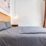 Lumturi House - Centrally Located
