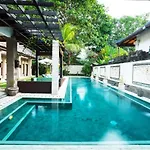 Villa Dewata II