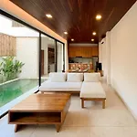 Villa Prada II 3Br Villa Near To Beach In Seminyak