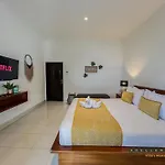 Casa Jinah 1 I Simply Modern Twin Villas