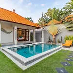 Amaluna II Villa In Seminyak