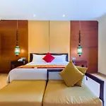Entire 2 Bedroom Private Pool Villa Zn105