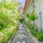 Spacious 2 Bedroom Private Pool Seminyak