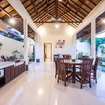 8-Bedrooms Private Pool Saraswati Villa Seminyak