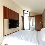 Yearly Rent Seminyak Huis19 Villa