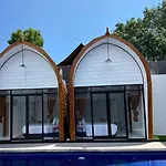 Hk Villa Family