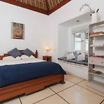 4 Bedroom Family Villa With Pool