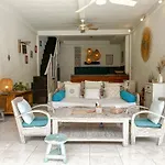Villa Mimi - Cozy Private 2Br Villa In Mertanadi Seminyak With Private Pool