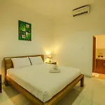 Twin House Batubelig