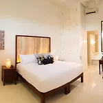 Villa Pulau Rumah