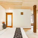 Seminyak Villa Kalyca