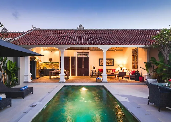 Villa Rua - Stylish Luxury, Tranquil Location In Legian, Walk To Beach