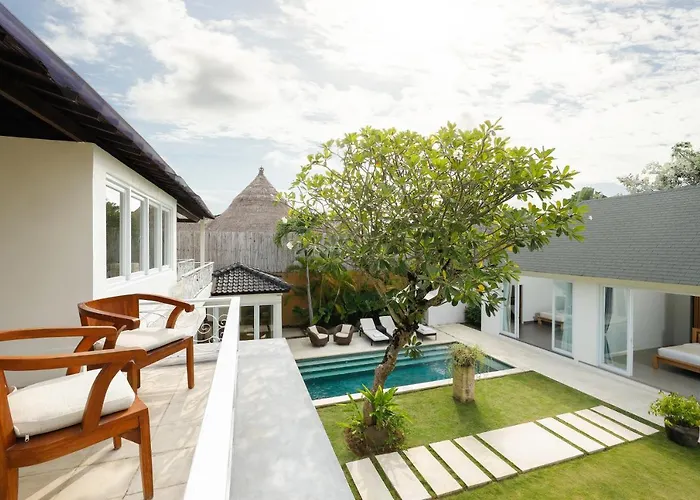 Villa Swarna By Nakula
