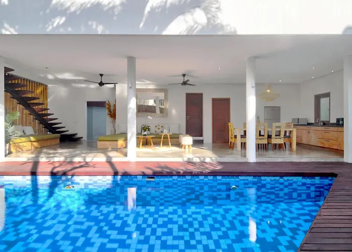 Outstanding- Seminyak Sands.