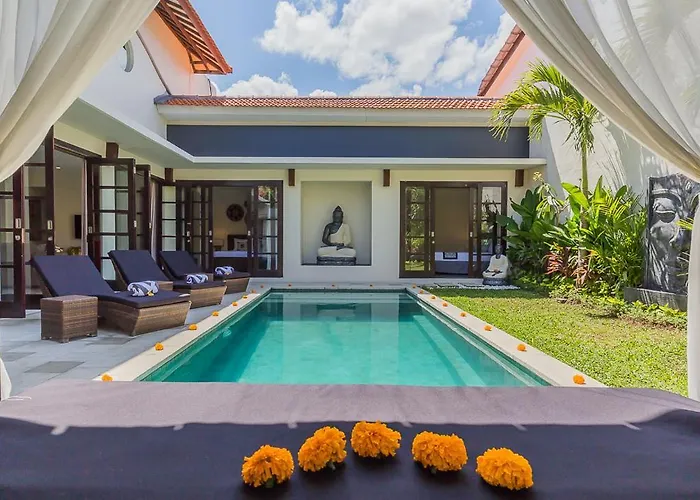 Luxury 4 Bedroom Villa Seminiak