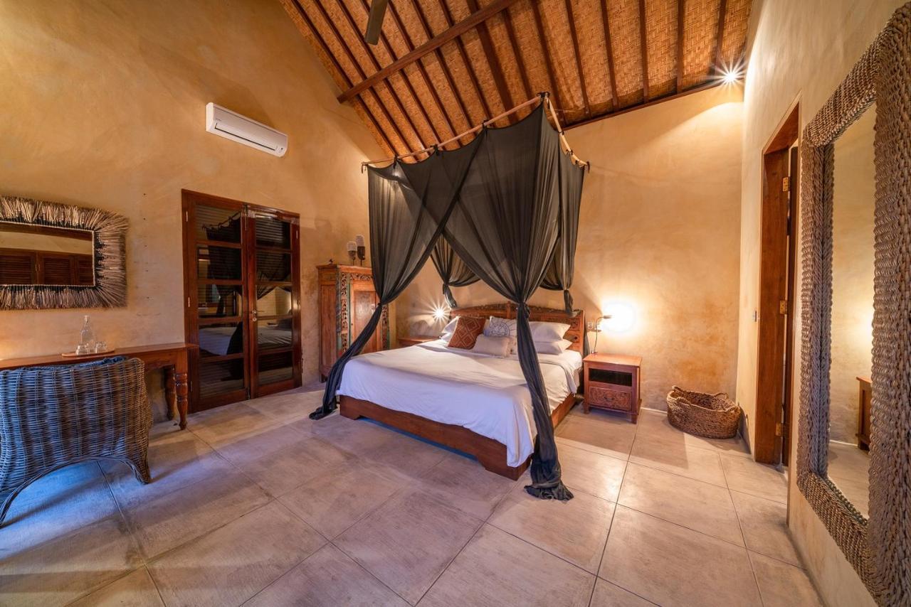 Rumi Villa *