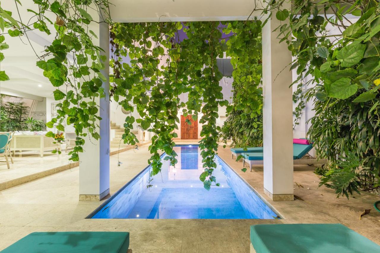 Lansel Seminyak (Bali)