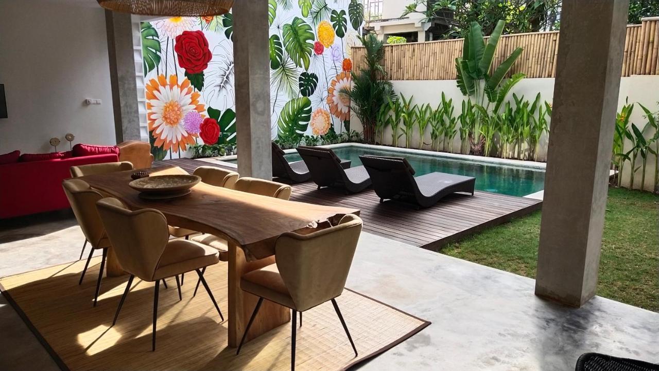 Rock N' Love Villa Seminyak (Bali)