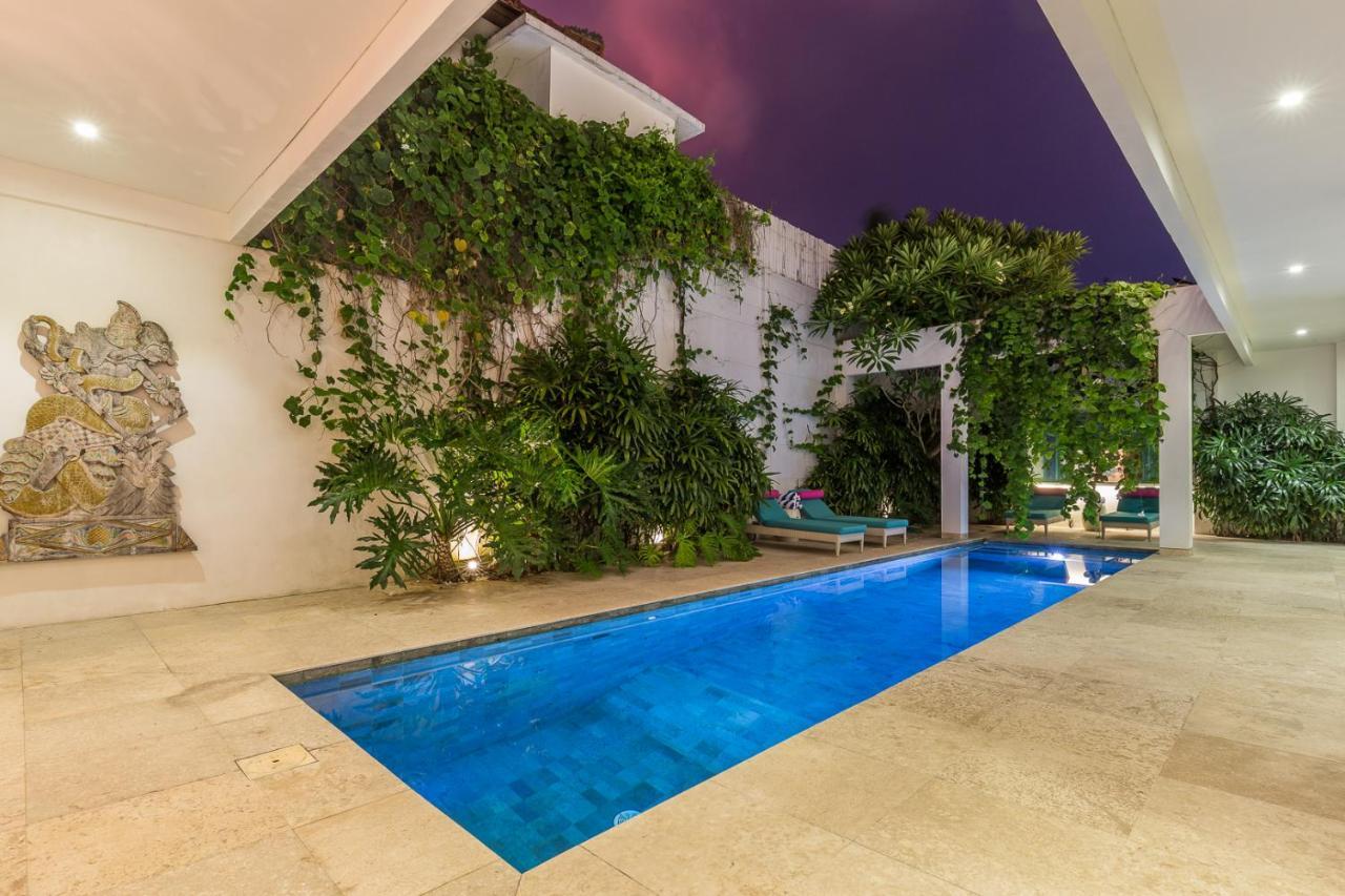 Lansel Villa Seminyak (Bali)