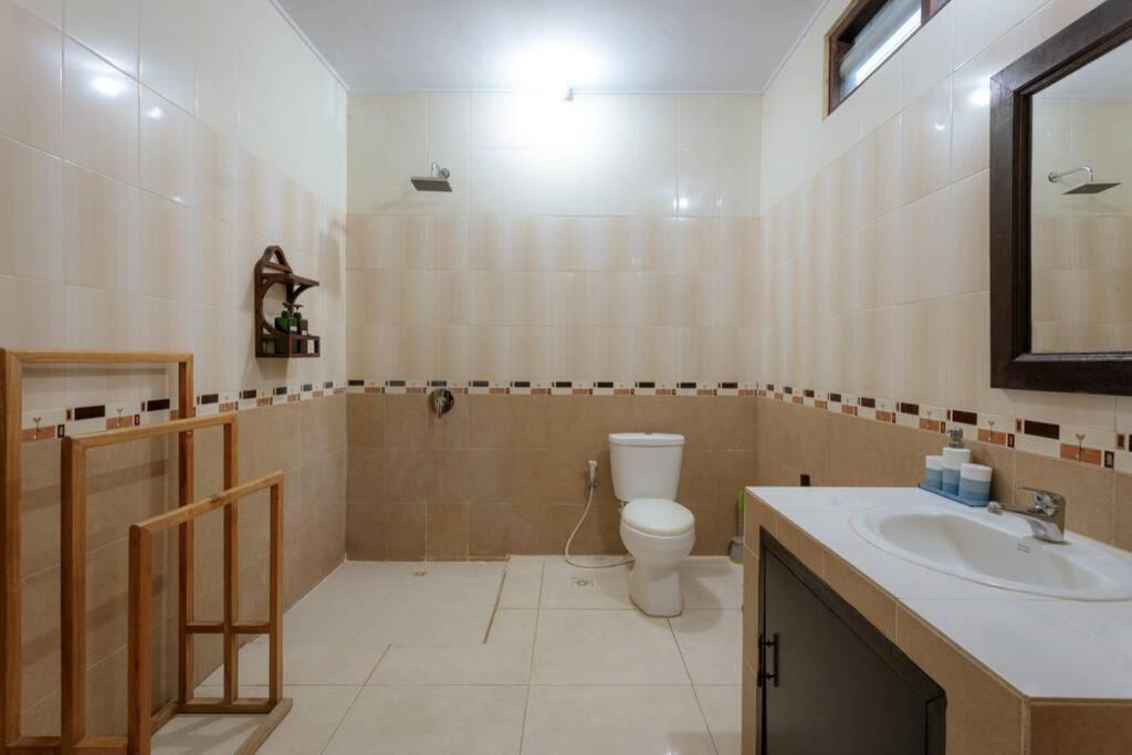 Penny Villa