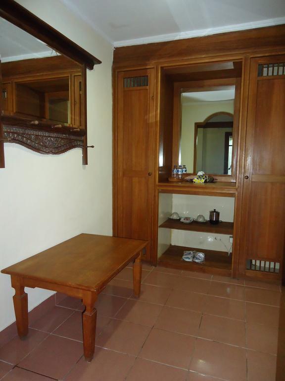 Ananda Resort Seminyak (Bali)