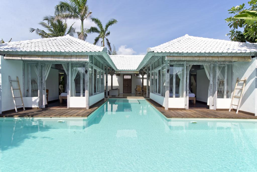 Laksmana Hideaway 2 - Surrounded By Water- 2bd With Fantastic Pool! Villa *