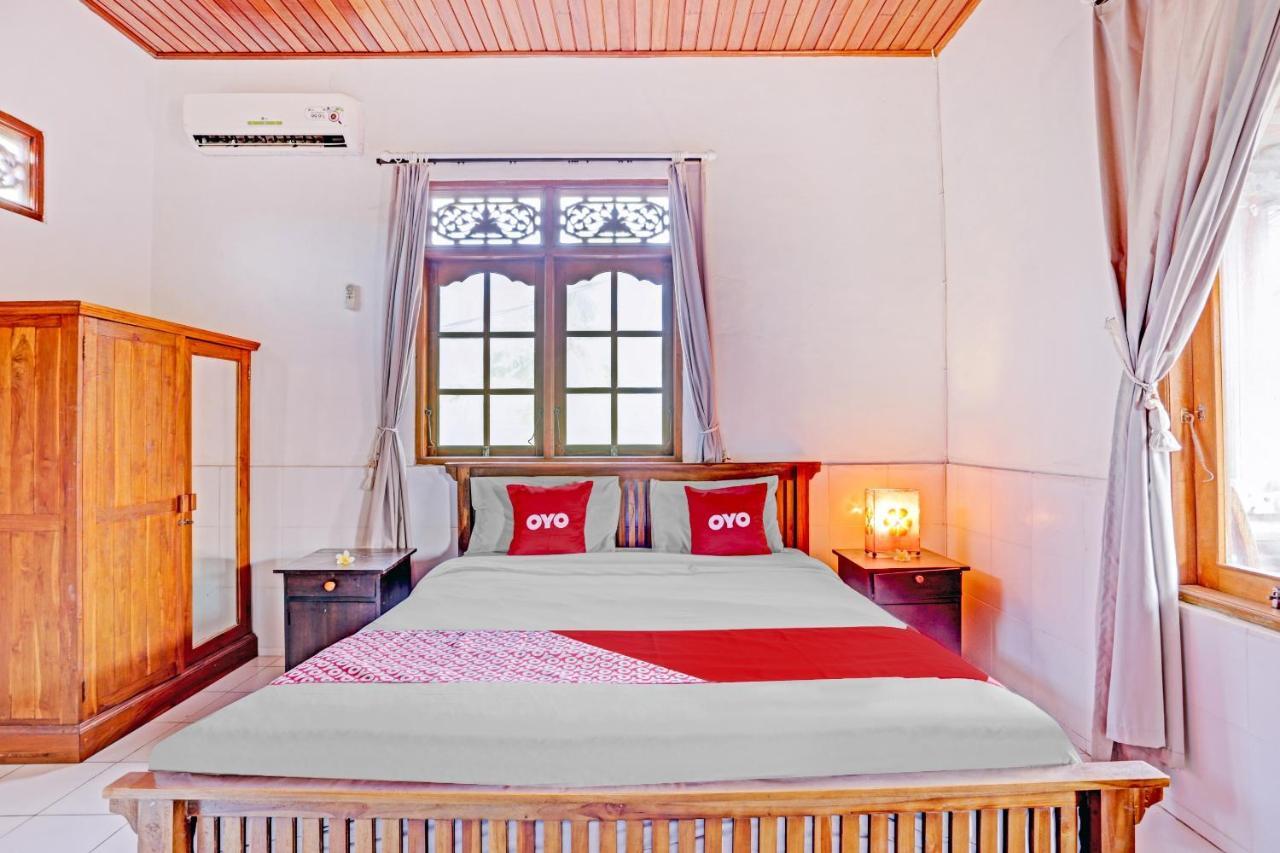 Oyo 90532 Verra Seminyak (Bali)