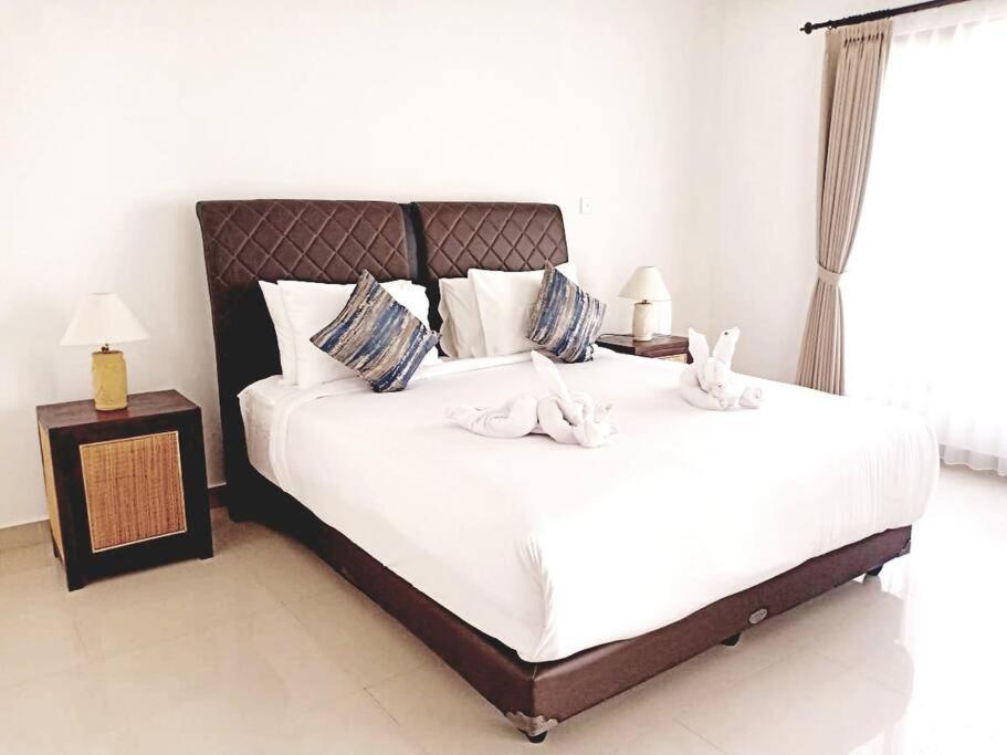 Villa Akmali Basangkasa- 2 Bedrooms