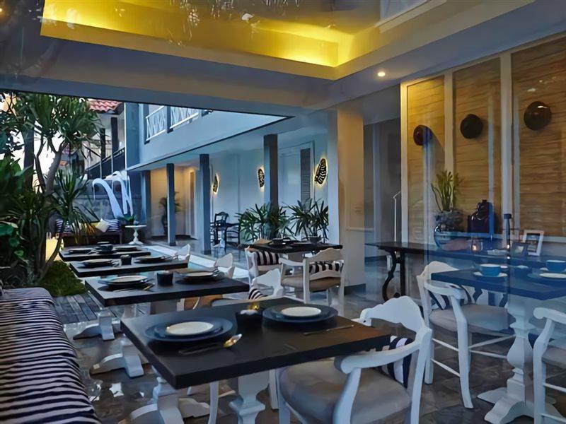 Hotel The Kanjeng Petitenget 3*