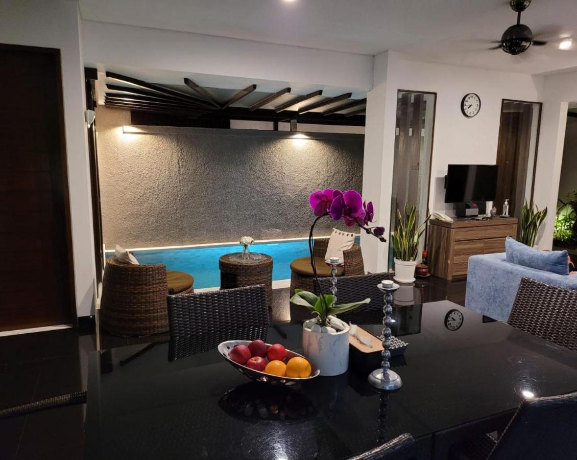 Villa B'da2ri Butiq Seminyak (Bali)