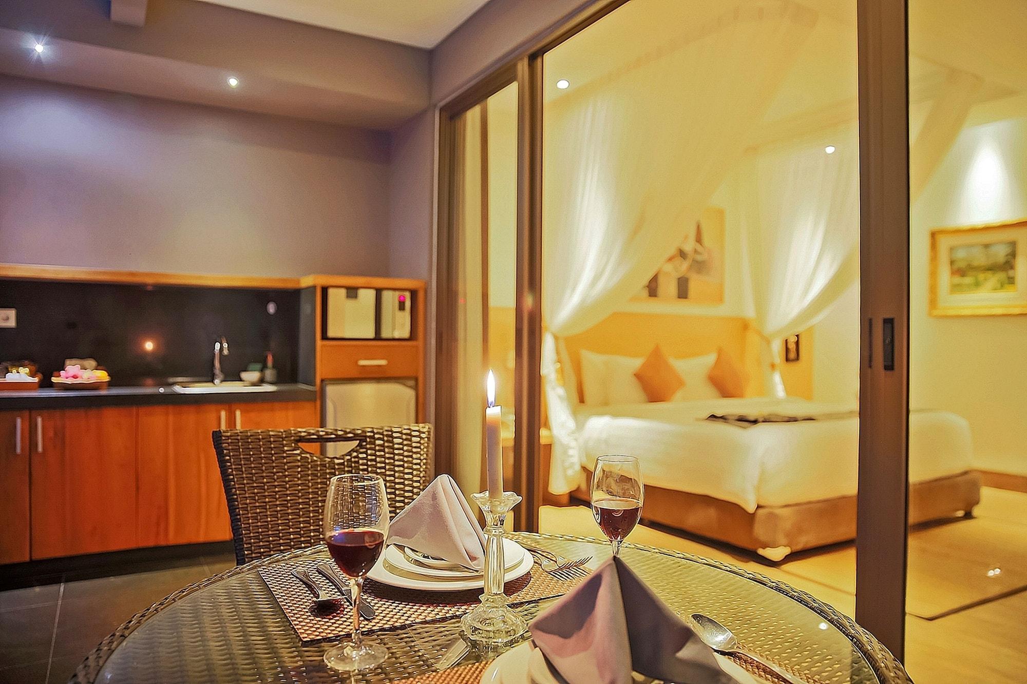 Lasanti And Bali Hotel 3*