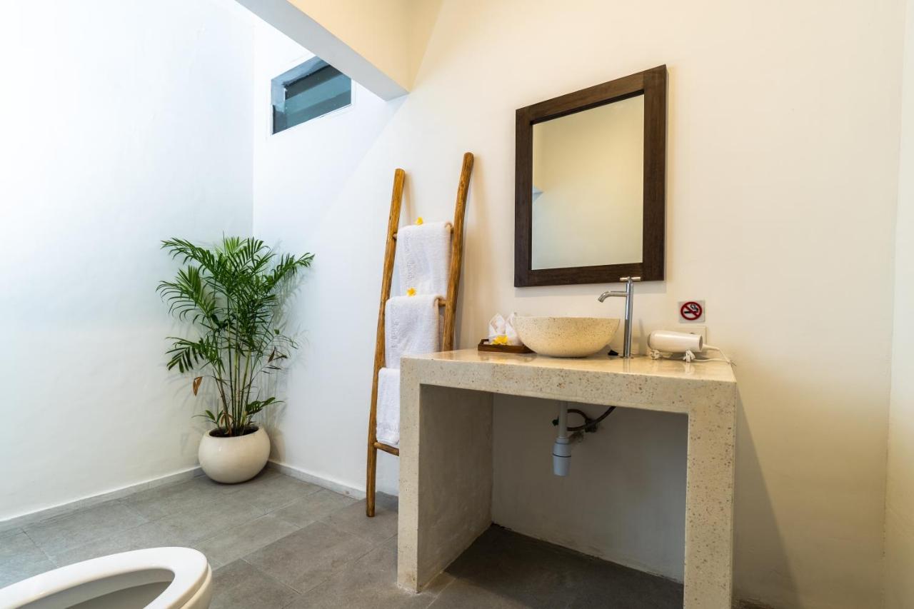 Casa Jinah 1 I Simply Modern Twin
