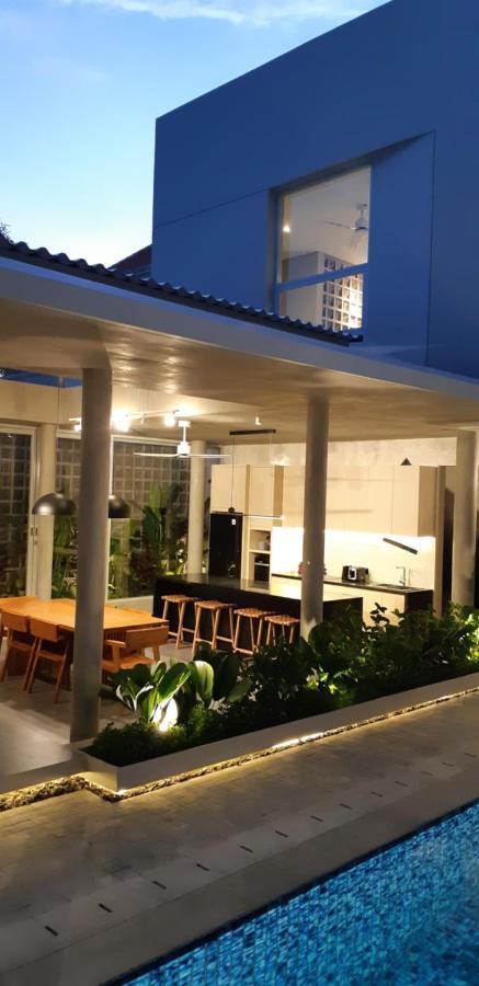 Mandja - Stunning Architect-designed 3br In Petitenget Seminyak (Bali)